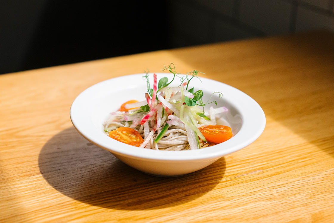 food2023Hi-koko-head-cafe-003 Konbu Tomato Dashi w/Soba Noodles by Koko Head Café (2023 Honolulu)